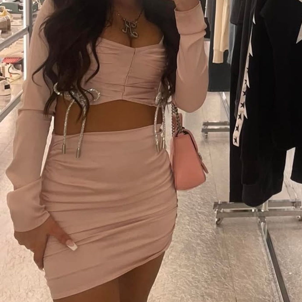 Pretty little thing pink skirt set wore it once perfect condition xs